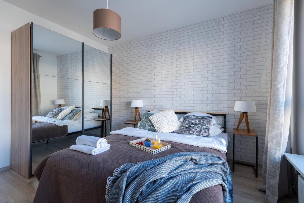 P&O Serviced Apartments Group Komputerowa Варшава Экстерьер фото