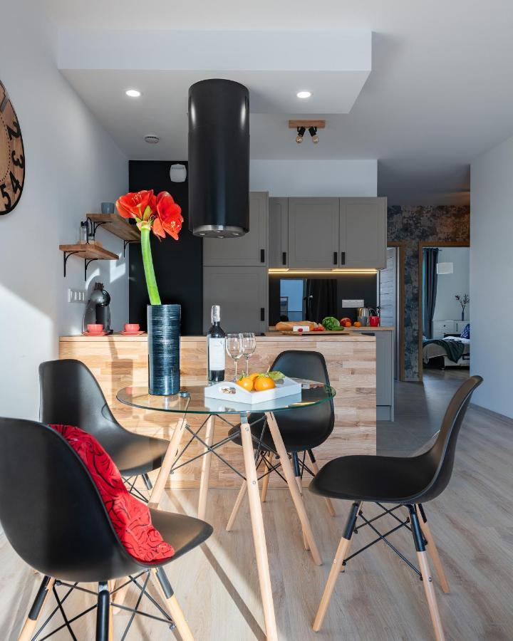 P&O Serviced Apartments Group Komputerowa Варшава Экстерьер фото